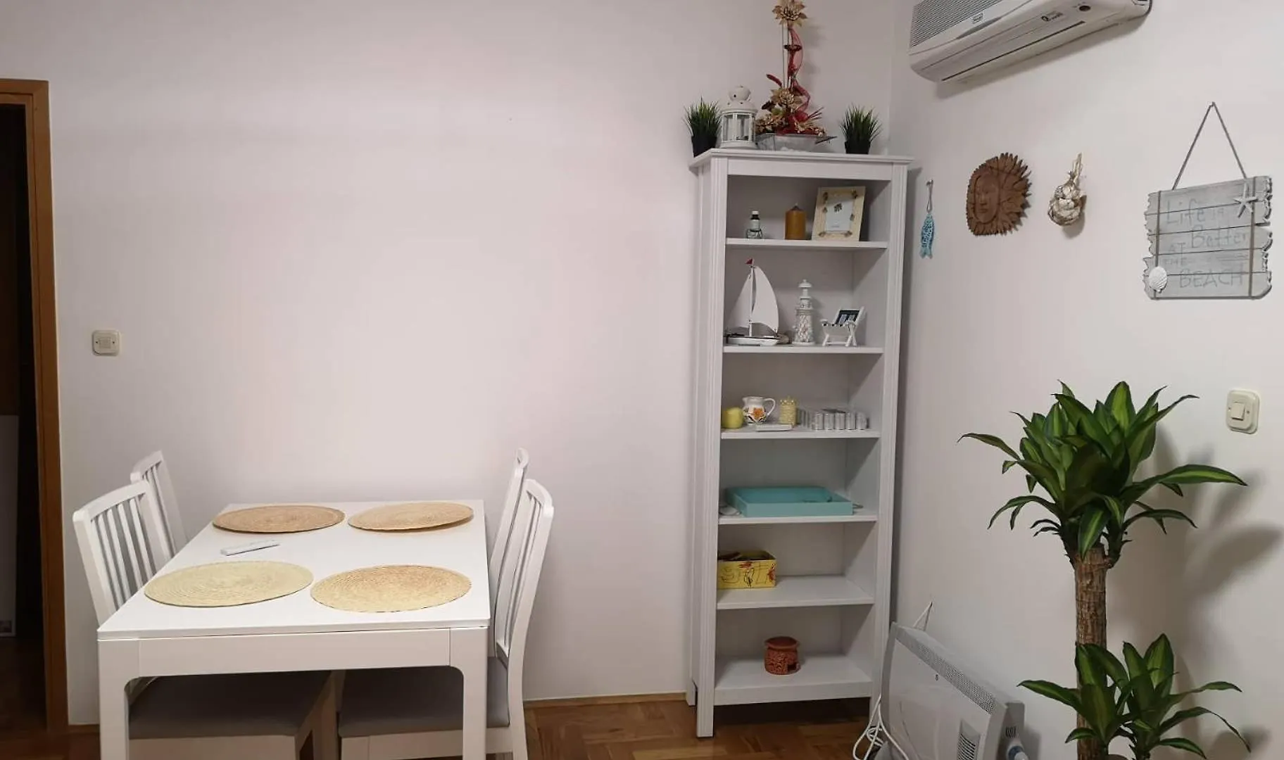 Seabreeze Apartment Porat  Croatia